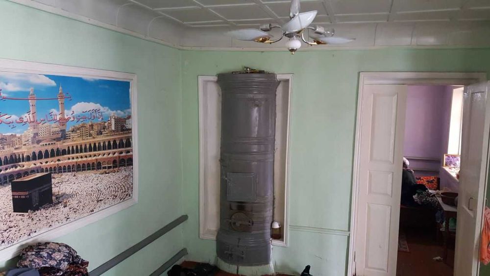 Охангарон.шахарида.18.сотихли.ховли.уй.сотилади.нархи