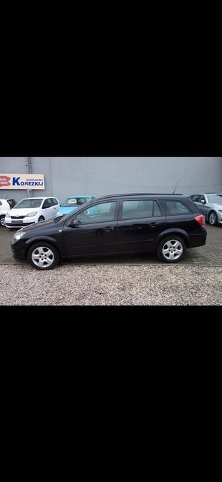 Opel Astra H 1.6 benzină  105 cp