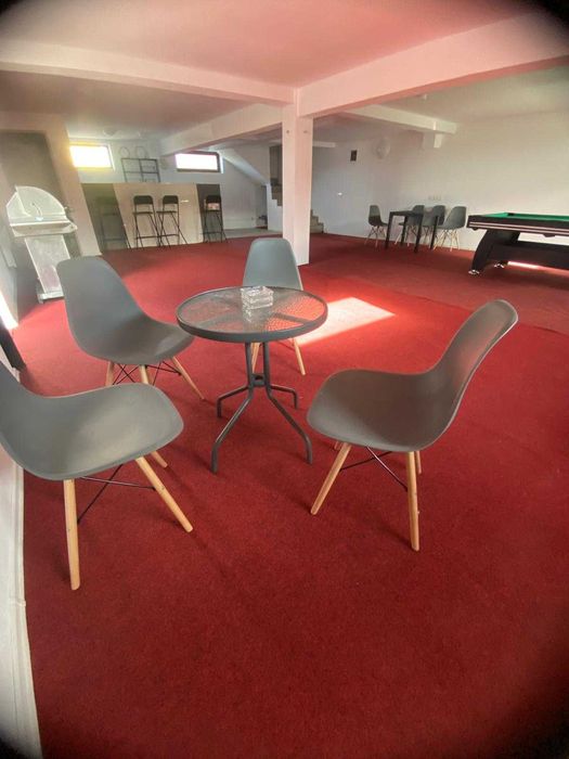 Cazare 6 camere vilă/ cabană/cu biliard,pișcină exterioară nou/ Sălaj