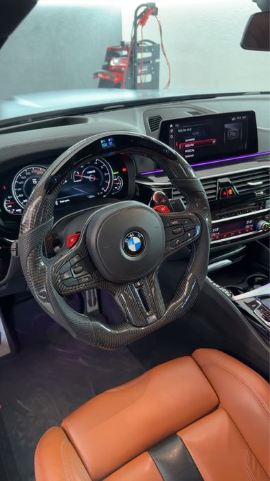 Volan BMW M Carbon Seria G - Incalzire - Vibratii - Traffic Jam Assist