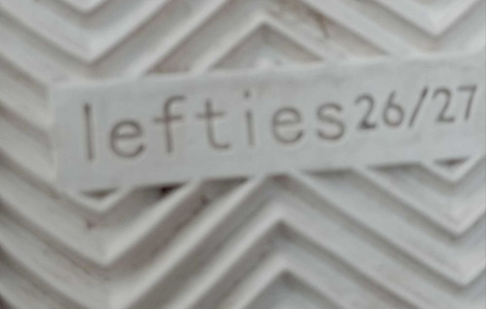 Обувки за момче 26/27. размер