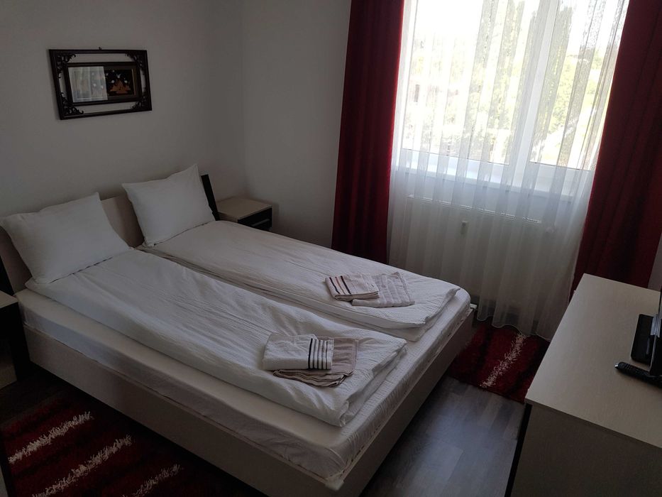 Cazare Inchiriere Regim Hotelier Ap. 2 cam. decomandat Prima lux