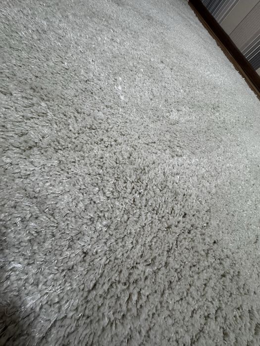 Продам Ковер 1.6×2.20 м