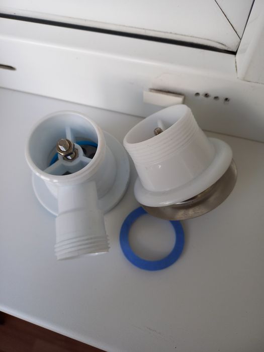 Продам сантехнику Все новое осталось от ремонта