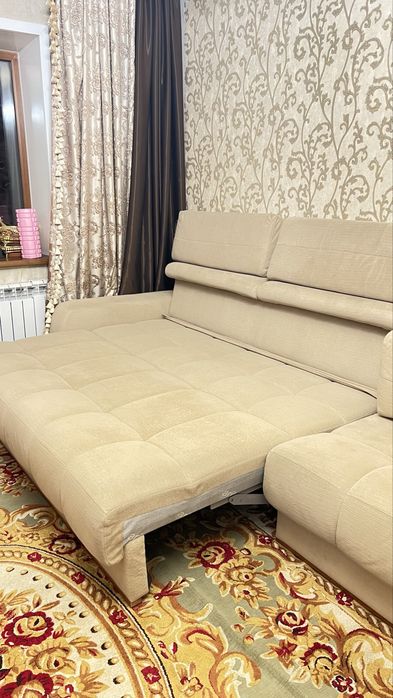 Диван для зала 4 метра