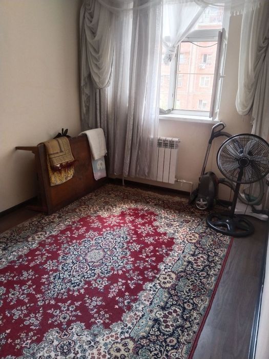 Сергили 3 метро якинида 2 хона 7 этажи 3 этаж хонадонила сотилади