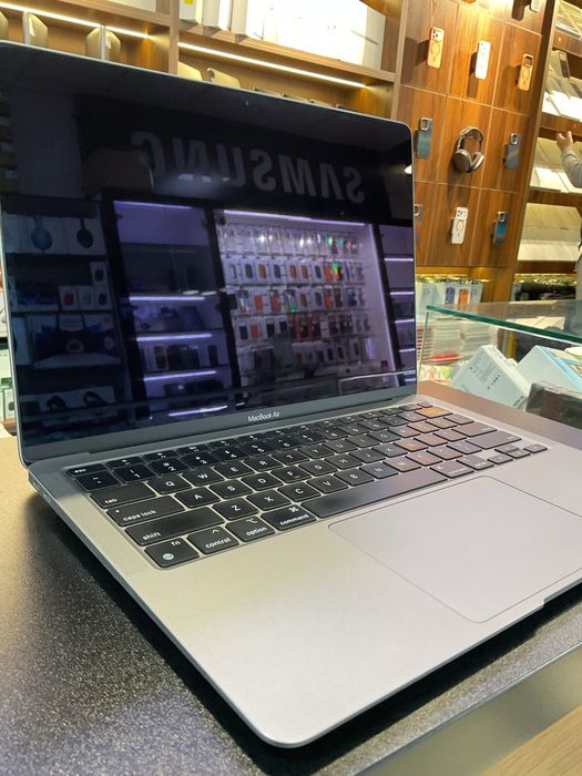 Macbook Air m1 13