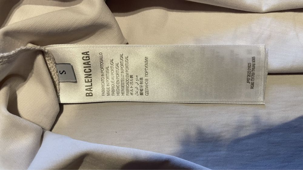 tricou balenciaga