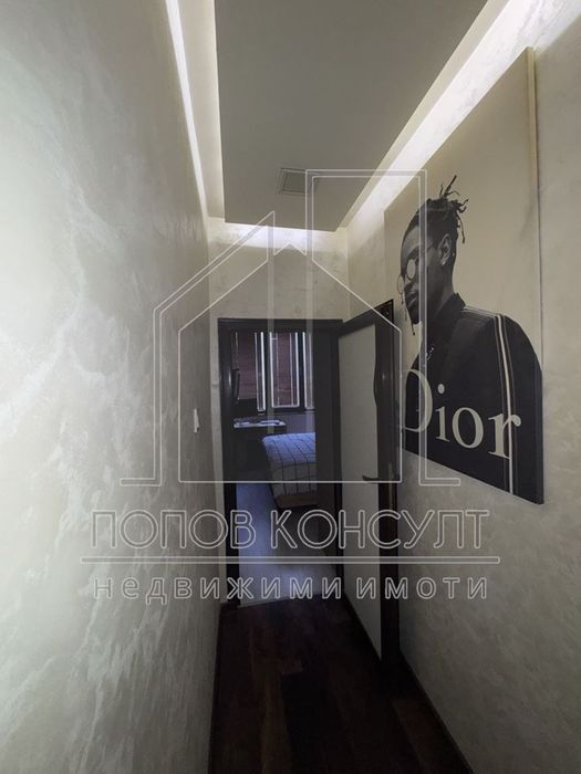 Продава се Тристаен апартамент в Пловдив, Съдийски - 85 кв.м за 1589 €/кв.м - Снимка #6