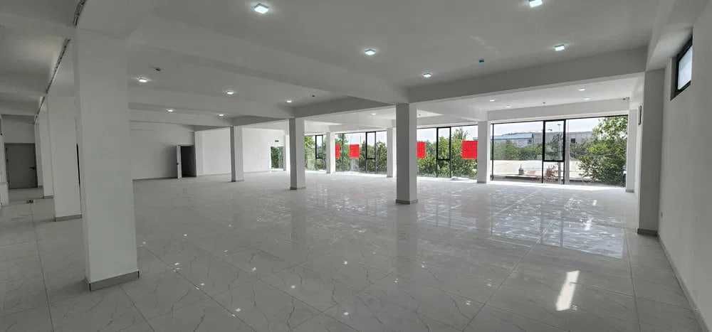 Продается 4 Этажный Здания 1700м2  Алмазар 1 Линия Ор.Жомий Базар