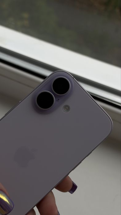Продам iphone 17