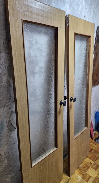 Продам двери, распашные, 2шт