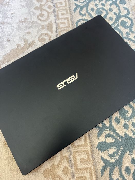 Ноутбук Asus VivoBook