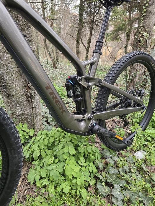 Trek fuel EX E aloy 2024 електрически  велосипед