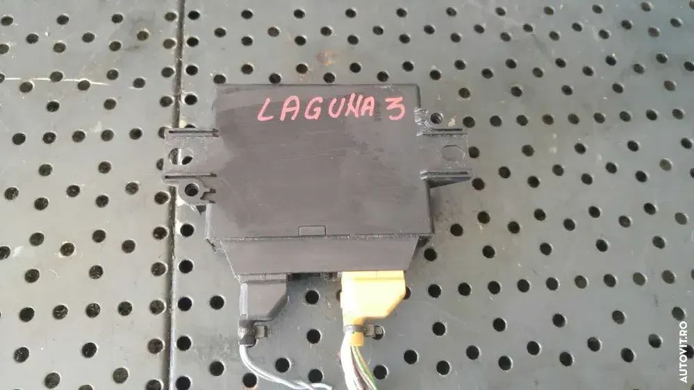Calculator modul senzori parcare renault laguna 3 259900079r
