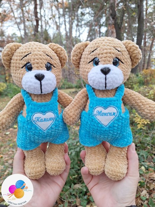 Ръчно плетени играчки на една кука