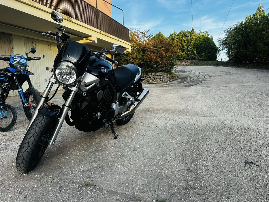 Yamaha Bulldog BT 1100