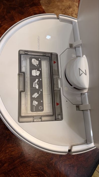 Robot pilesos roborock s7