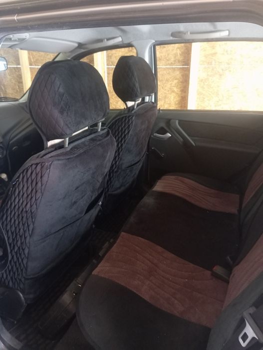 Продам машину...