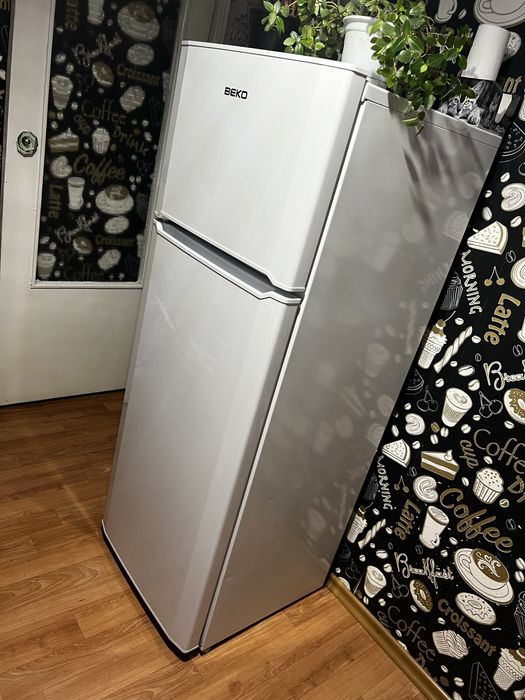 Отдам холодильник