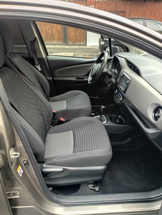 Vând Toyota Yaris