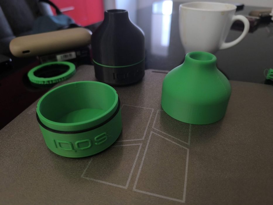 Scrumieră iqos abs sau pla