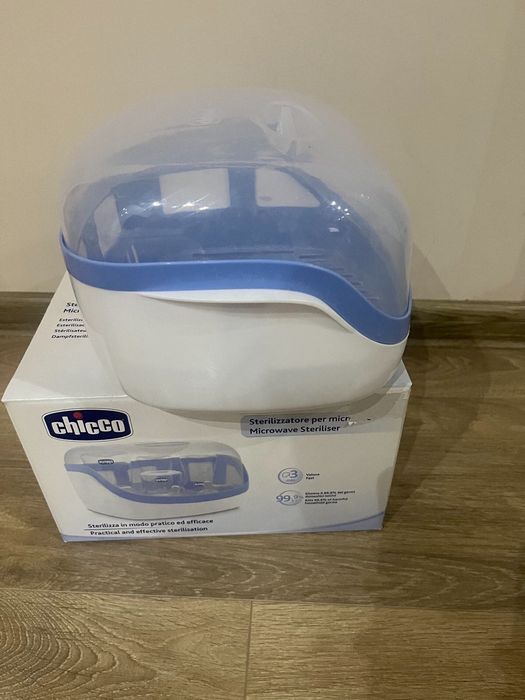 Бебешки стерилизатор за микровълнова печка