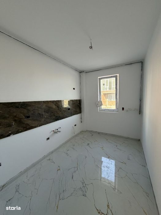 Bucatarie Inchisa, Apartament Cu 2 Camere, Giroc