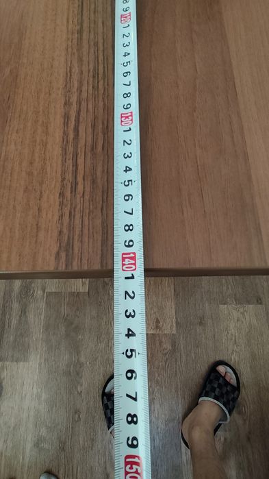 Кухонный стол мебель