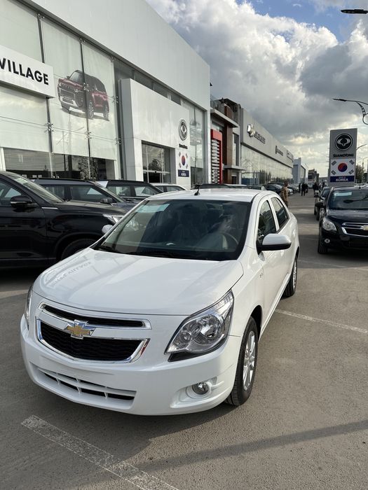Chevrolet Cobalt avtomat bez probeg 2024 srochna sotiladi