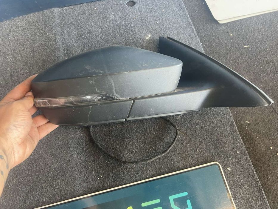 Ляво Дясно цена за брой огледало Skoda OCTAVIA III  2011-2019