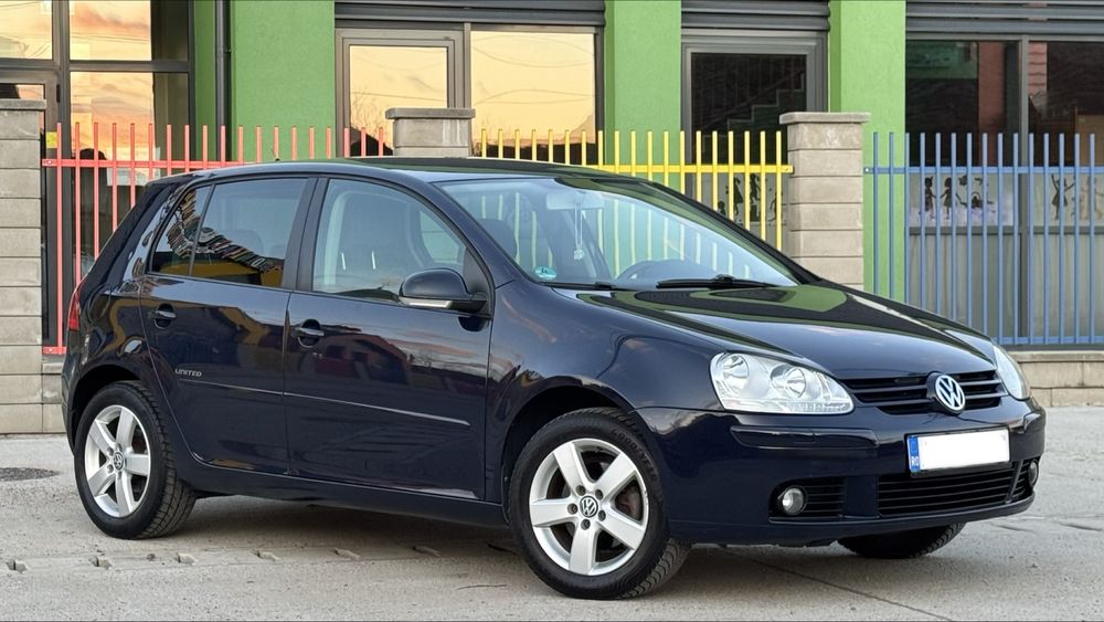 Volkswagen Golf 5 2009 *UNITED* Benzina 6+1 Viteze
