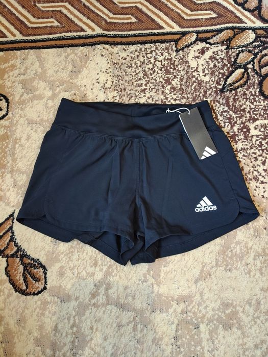 Дамски къси панталони Adidas ХС