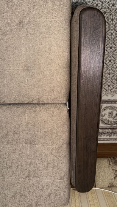 Диван книжка. 100 000 тенге.