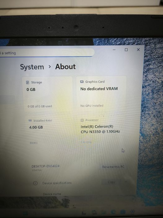 Laptop Asus 4GB RAM
