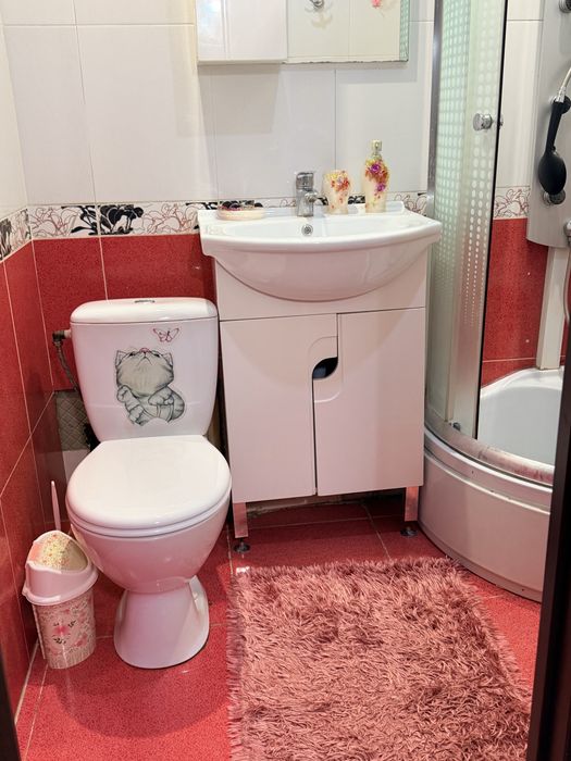 Сдаю 2 ком квартиру за 220т