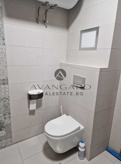 Продава се Двустаен апартамент в Пловдив, Кючук Париж - 85 кв.м за 1920 €/кв.м - Снимка #8