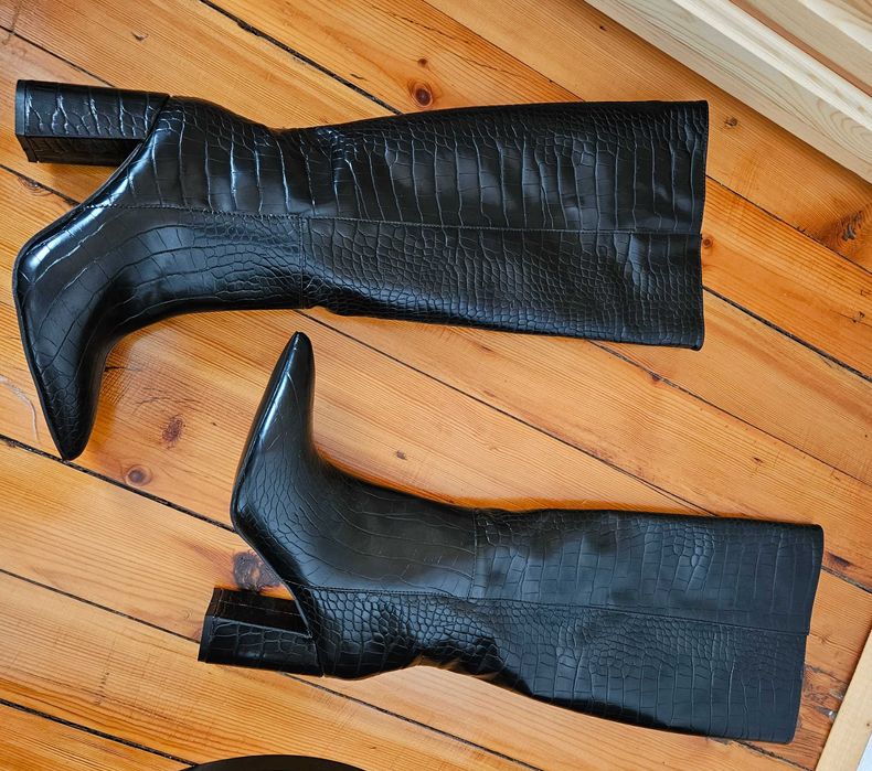 Ботуши Gina Tricot