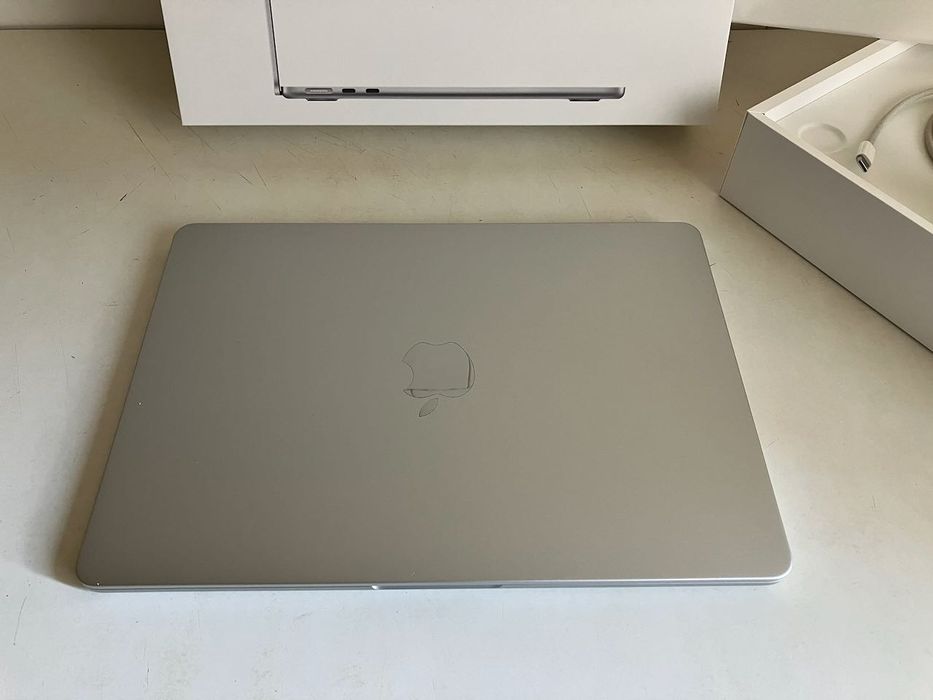 macbook air m3 16gb second hand si noi de vanzare • Anunturi • OLX.ro