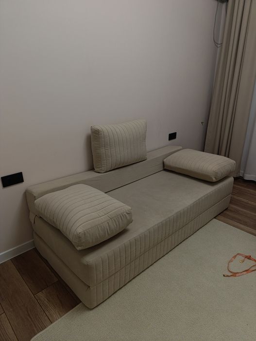 Бескаркасный диван-кровать