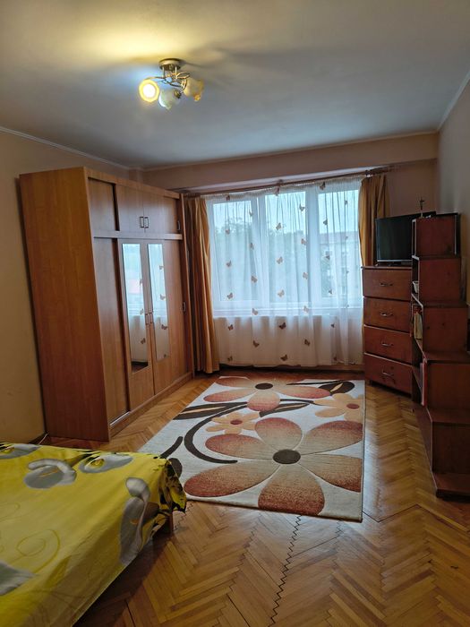 Închiriere apartament