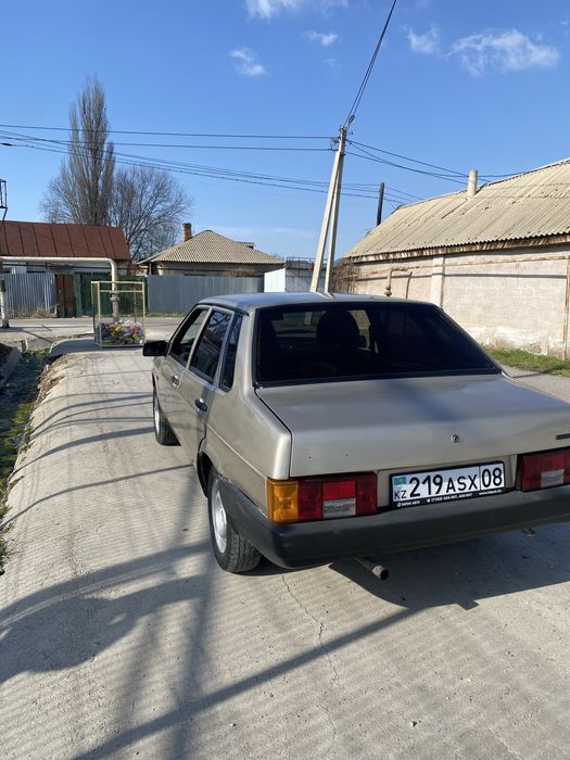 Продаеться ваз 21099