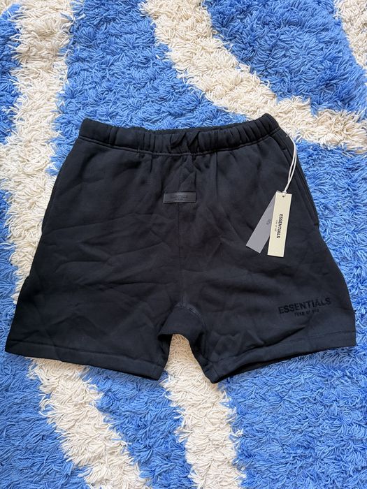 Pantaloni scurti essentials