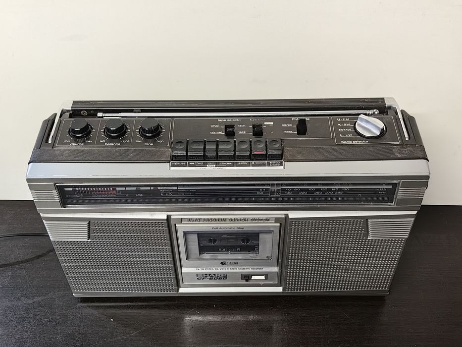 Радиокасетофон Sharp Gf-6060