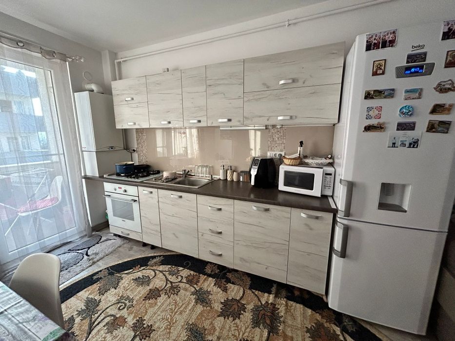 Inchiriez apartament 2 camere