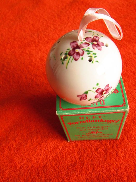 Craciun cadou rar  glob pentru parfum Germania 1980 (nou)