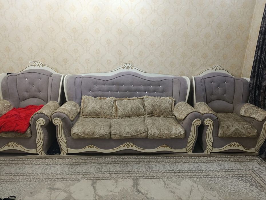 Мягкий мебель буу продам срочно