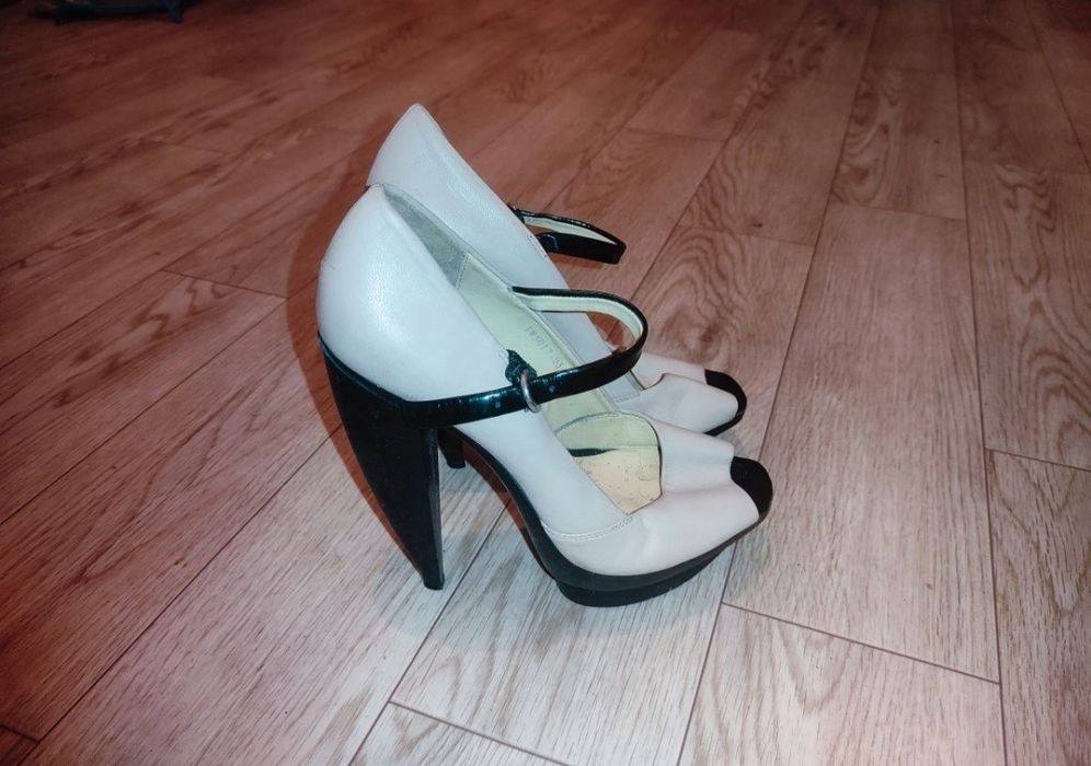 Туфли на каблуке 37 размер