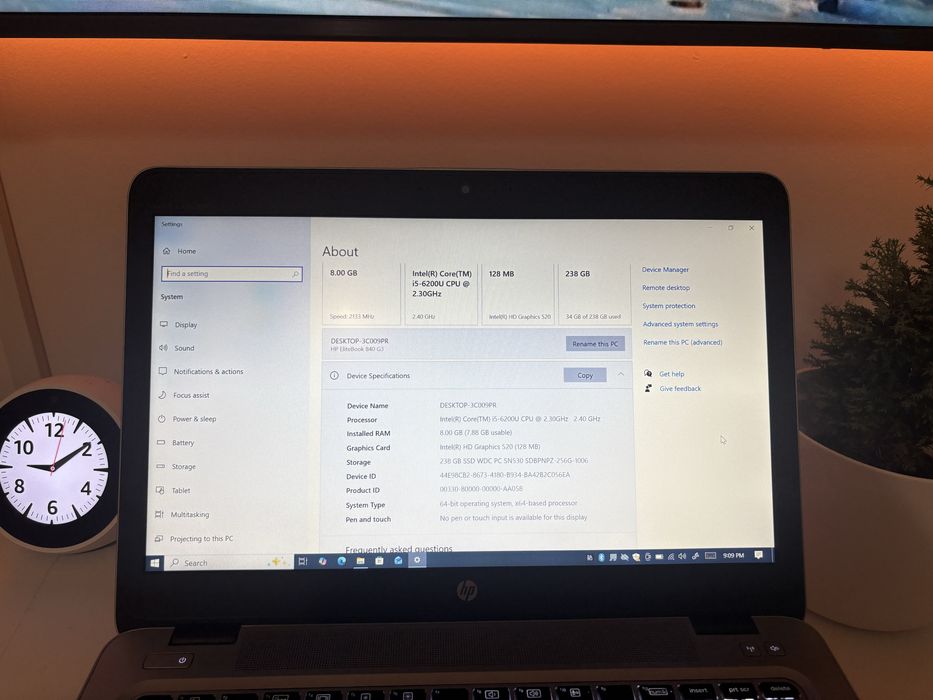 HP EliteBook 840 G3 – super rapid, sunet B&O, tastatura iluminata