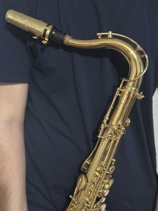 Продам саксофон тенор Jupiter JTS-689  с кейсом. Тайвань